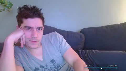 Karl online show from December 18, 2:18 am