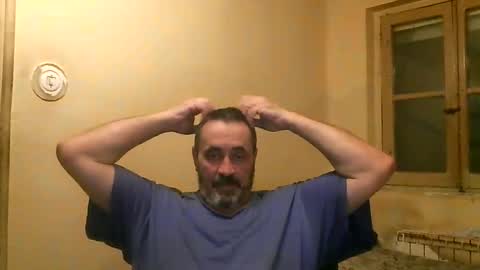 Snapshot of karlpal chatting on January 15, 5:58 pm karlpal online show from January 15, 5:58 pm