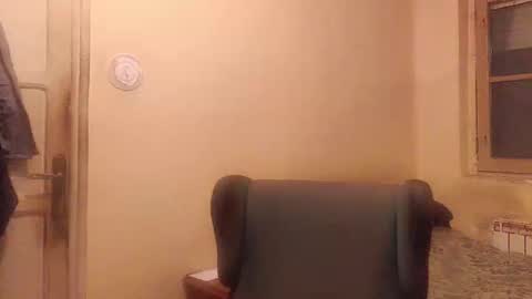 Snapshot of karlpal chatting on October 20, 6:12 pm karlpal online show from October 20, 6:12 pm