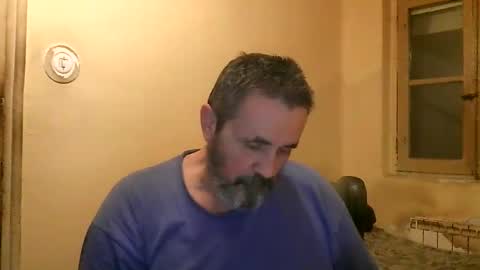 Snapshot of karlpal chatting on February 4, 6:49 pm karlpal online show from February 4, 6:49 pm