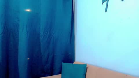 KATY online show from November 17, 3:09 am