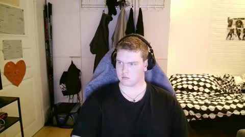 Aatu online show from January 18, 7:27 pm