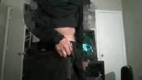 kazonugz415 online show from April 4, 7:38 am