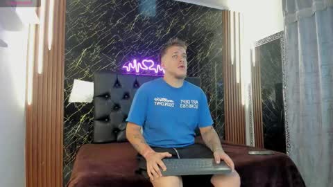 Keane online show from November 24, 12:39 pm