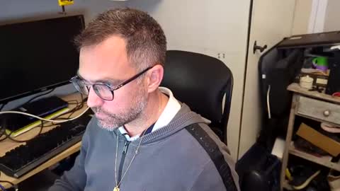 kelvin06133 online show from December 13, 5:54 pm