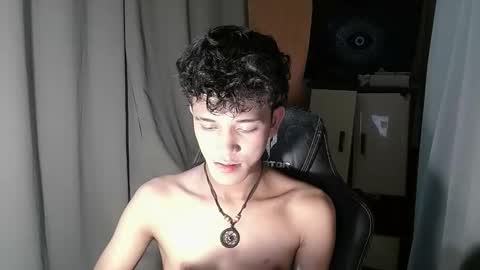 Ken online show from October 21, 4:32 pm