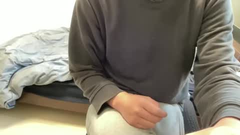 kennrr online show from February 24, 6:49 am