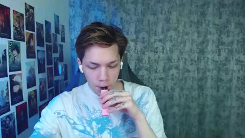 Kevin online show from March 25, 5:00 am