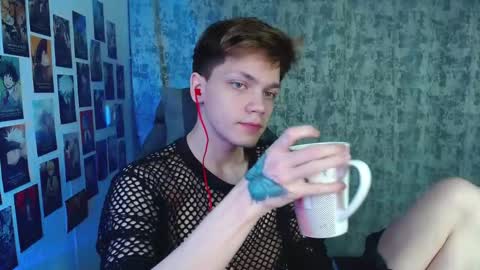 Kevin online show from March 6, 4:53 am