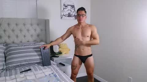 kevinkham online show from October 28, 12:46 am