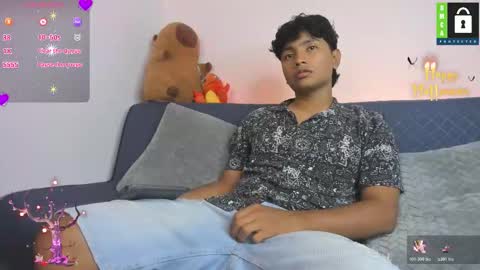 kevin and ottis online show from October 29, 11:18 pm