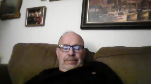 Snapshot of kfries chatting on September 27, 4:21 am Kent online show from September 27, 4:21 am