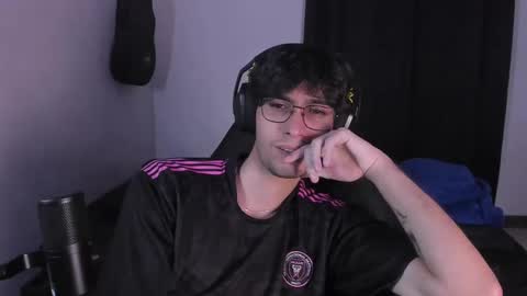 khozler_ online show from September 22, 2:00 am