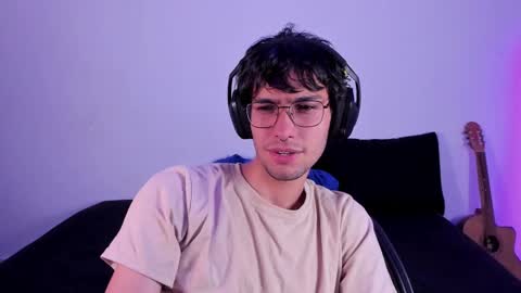 khozler_ online show from March 3, 3:06 am