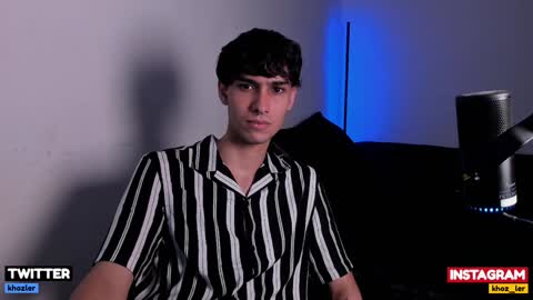 khozler_ online show from December 18, 10:35 pm