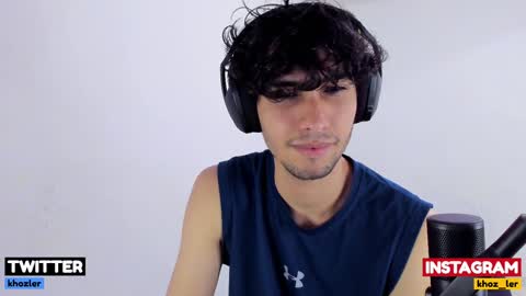 khozler_ online show from December 7, 5:15 am