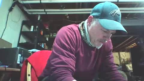 kick_1_down online show from December 15, 7:21 pm