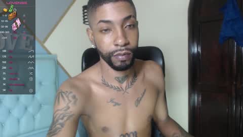 Snapshot of kilian_xx chatting on February 2, 2:24 pm Kilian xxx online show from February 2, 2:24 pm