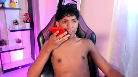 ISAAC online show from December 9, 3:45 pm