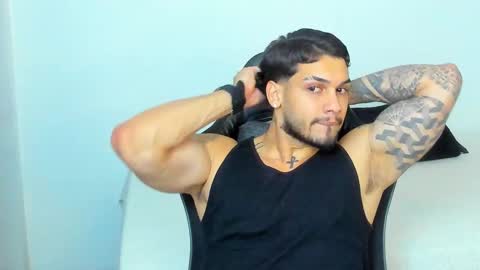 king_of_kings__ online show from January 13, 12:04 am