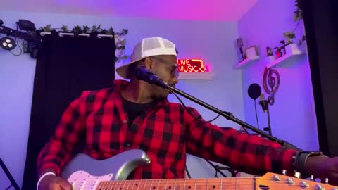 Snapshot of kingcorbra chatting on January 13, 12:41 am KC online show from January 13, 12:41 am