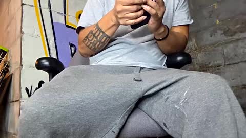 kingdillingertv online show from November 1, 8:18 am