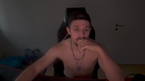 kingkong47971853 online show from November 9, 2:54 pm