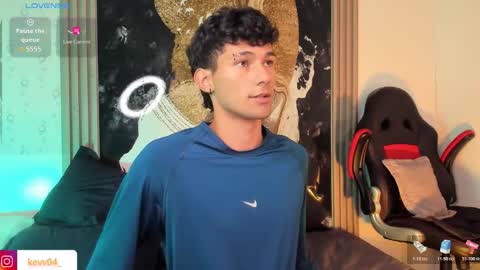  A L E X  online show from December 20, 3:46 am