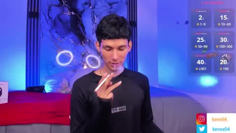  A L E X  online show from November 28, 4:59 am