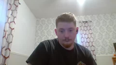 Snapshot of kingpimpdaddy69 chatting on January 2, 9:39 pm Kingpimpdaddy online show from January 2, 9:39 pm