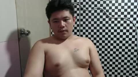 Yuki online show from April 6, 2:51 pm