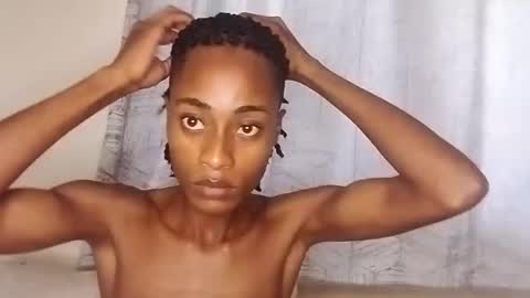 kinkybby_ online show from January 12, 9:40 am