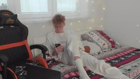 Kirill and Andrey online show from January 12, 11:50 am