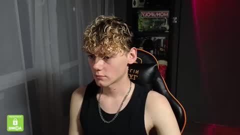 Kirill and Andrey online show from October 24, 1:07 am