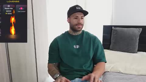 kite__ online show from January 15, 8:55 pm