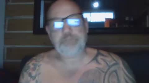 kiwiboy09 online show from April 2, 11:01 pm