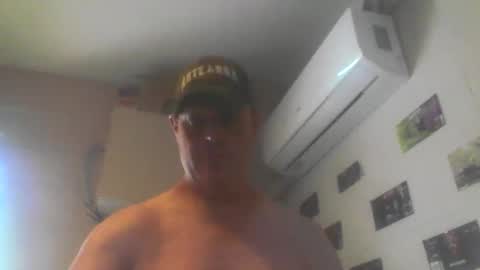 kiwiguy19773 online show from March 22, 10:48 pm