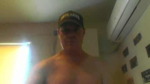 kiwiguy19773 online show from March 2, 11:50 pm