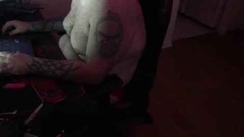 Masc Caged Bottom online show from December 21, 3:47 am