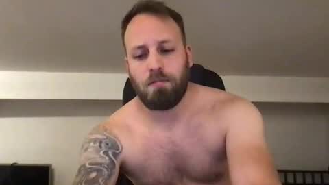 hugo online show from December 17, 12:23 am