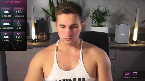 Sweet boy online show from December 16, 9:03 am