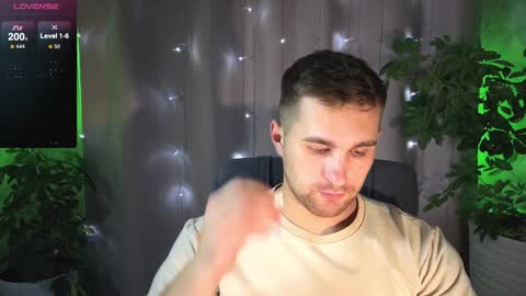 Sweet boy online show from February 1, 7:02 pm