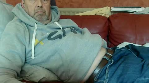 koen111 online show from March 30, 1:45 pm