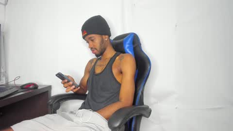 kofi online show from December 27, 1:53 am