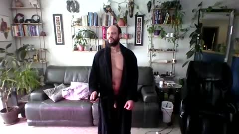 A Dick Ting online show from January 24, 8:11 pm