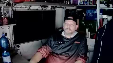 Kosta online show from December 4, 8:07 pm