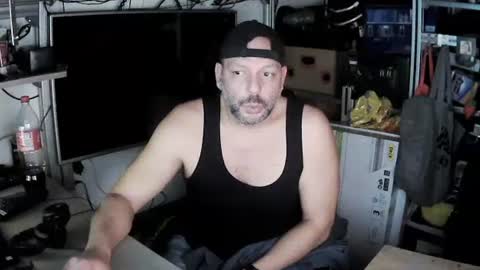 Kosta online show from March 3, 6:50 pm