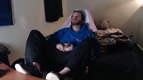 Kuggy online show from November 23, 1:16 am