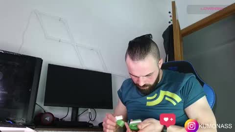 kumonass online show from March 3, 6:18 pm