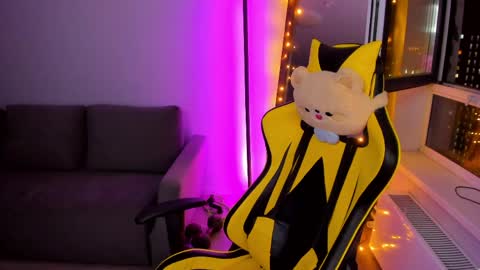 kurt_hanssen online show from April 11, 7:06 pm